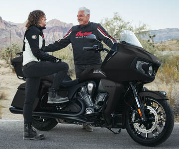 Indian Pursuit Dark Horse with 112 Package